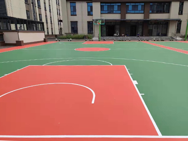 郑州球场地坪